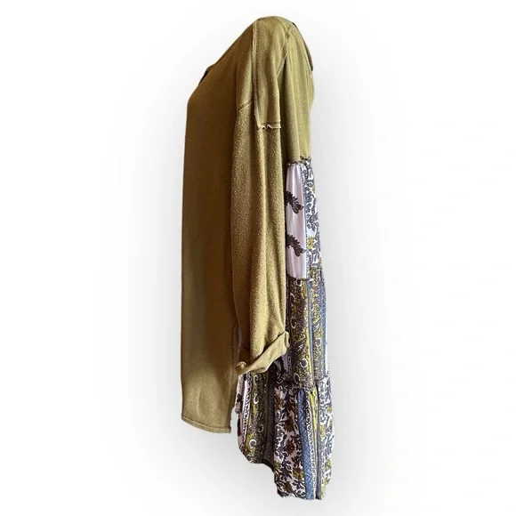 Free People Women's COOL BABY Pull Over Floral Back Top Shirt Henley Mos… - Picture 4 of 5